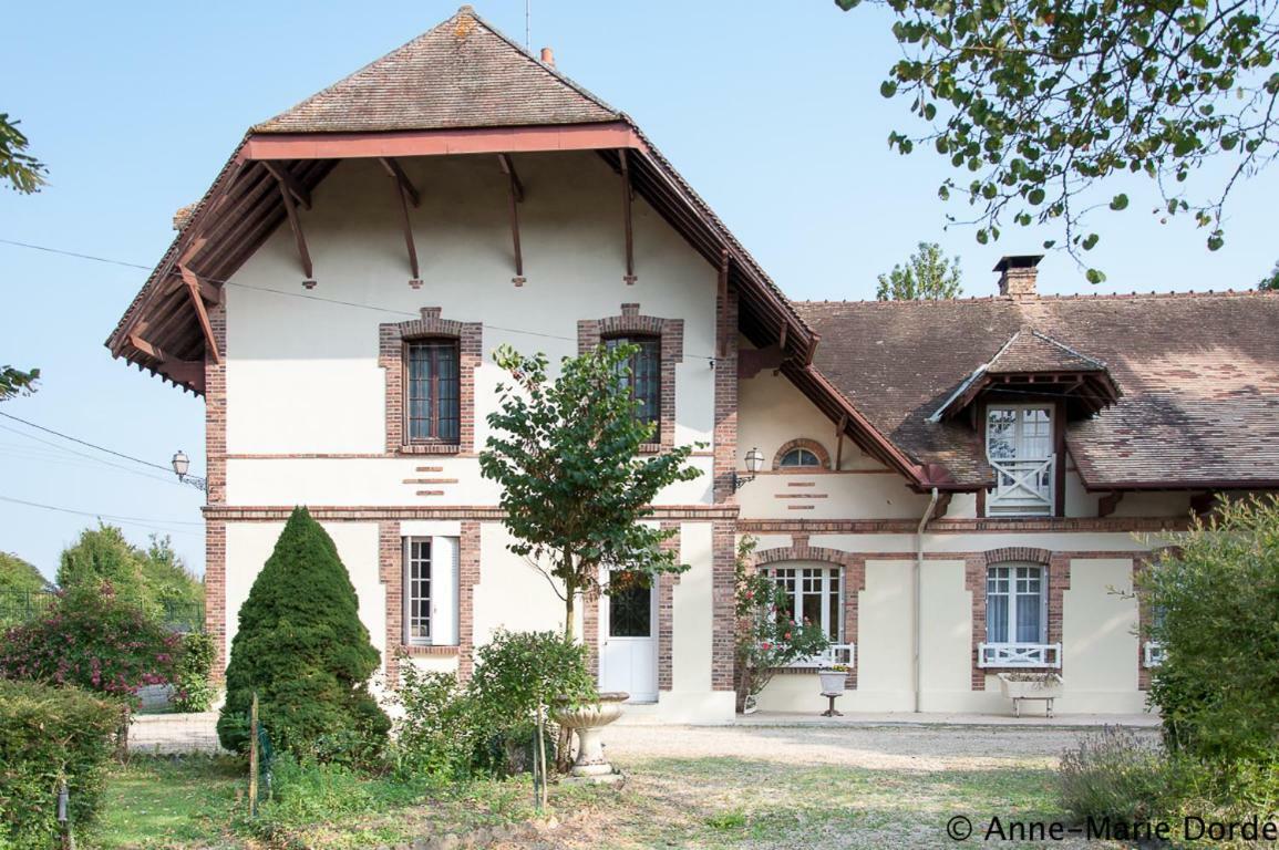 Maison Lalongere Longueville  エクステリア 写真