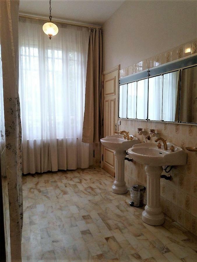Maison Lalongere Longueville  エクステリア 写真